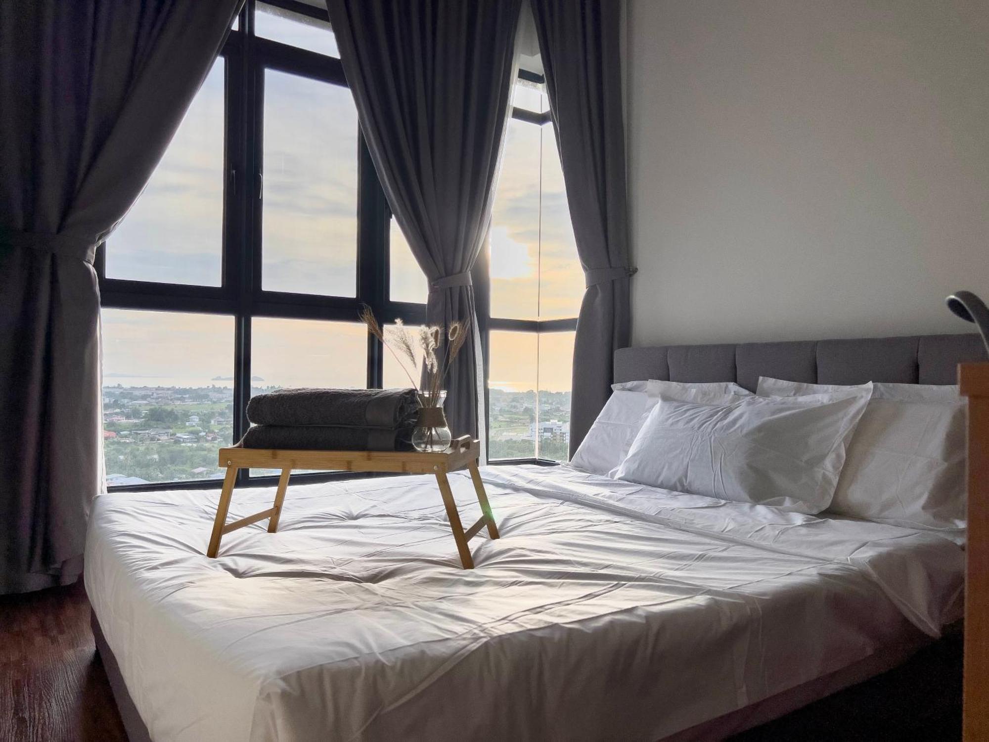 Hush Inn At K Avenue Kota Kinabalu Eksteriør billede