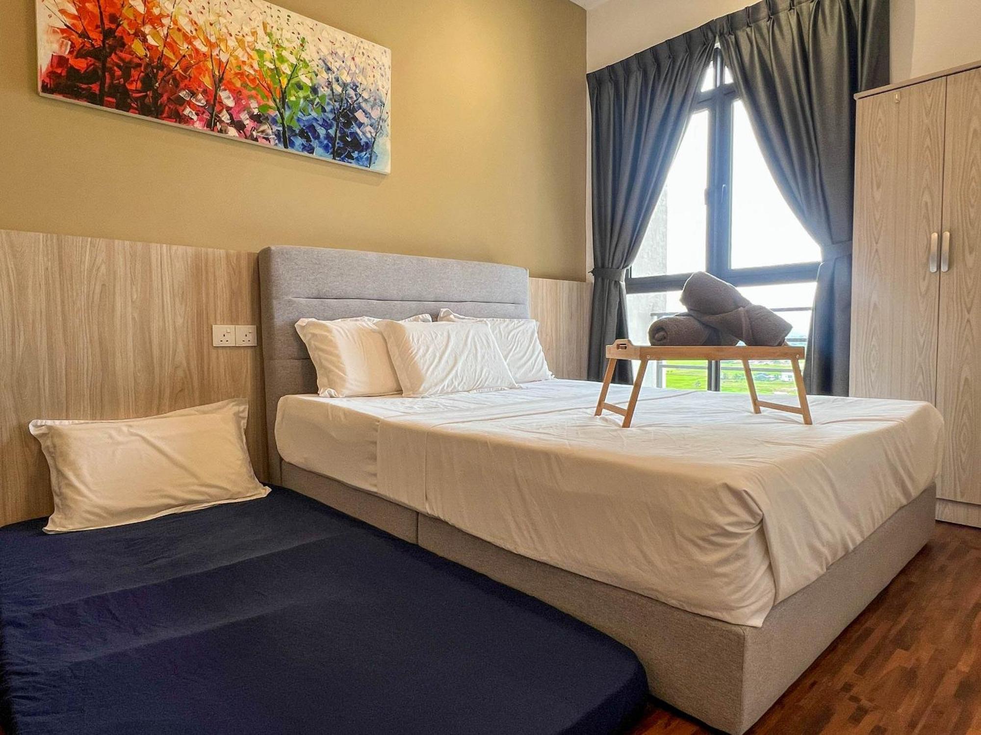 Hush Inn At K Avenue Kota Kinabalu Eksteriør billede